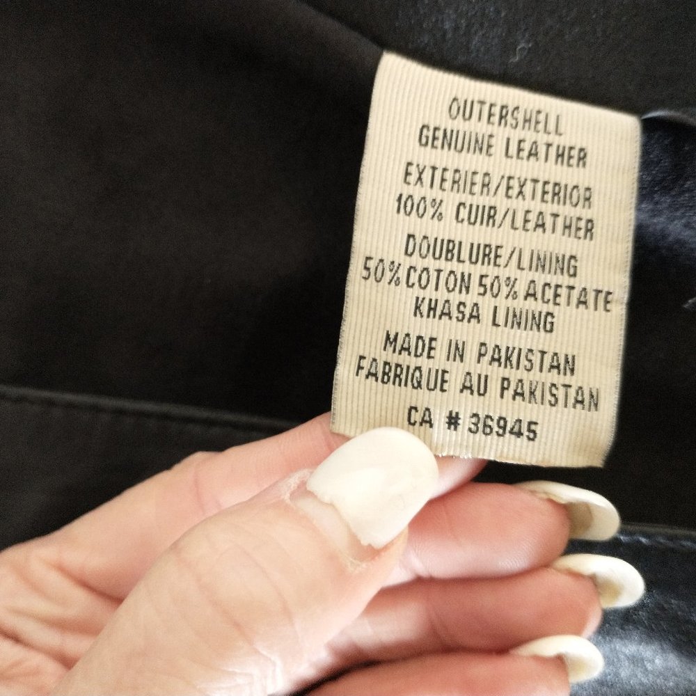 Leather jacket - Picture 13 of 16